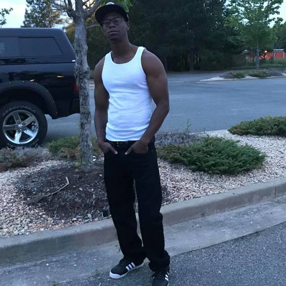 Meet your Posher, Andrew - Picture 1 of 1